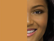 Load image into Gallery viewer, THIN LIZZY COMPACT MINERAL FOUNDATION 10g