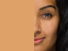 Load image into Gallery viewer, THIN LIZZY COMPACT MINERAL FOUNDATION 10g